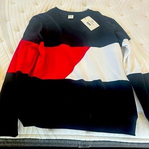 Zyia color block sweatshirt